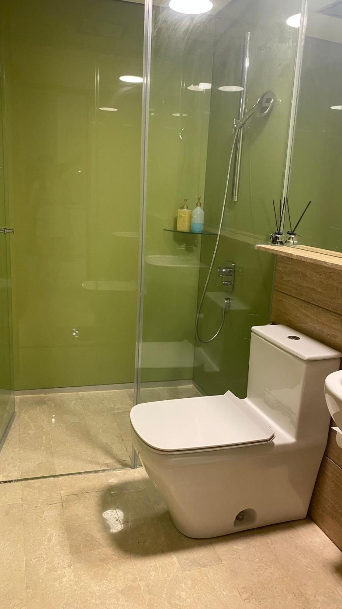 Skysuites Luxury By Calmsojourn Apartment