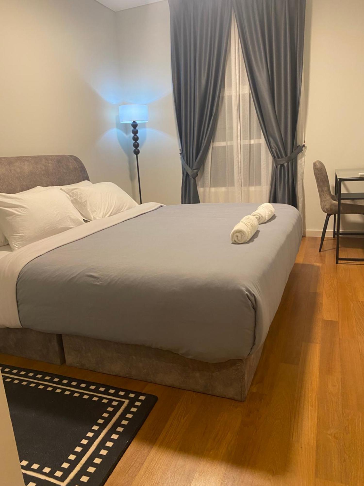 Skysuites Luxury By Calmsojourn Apartment *